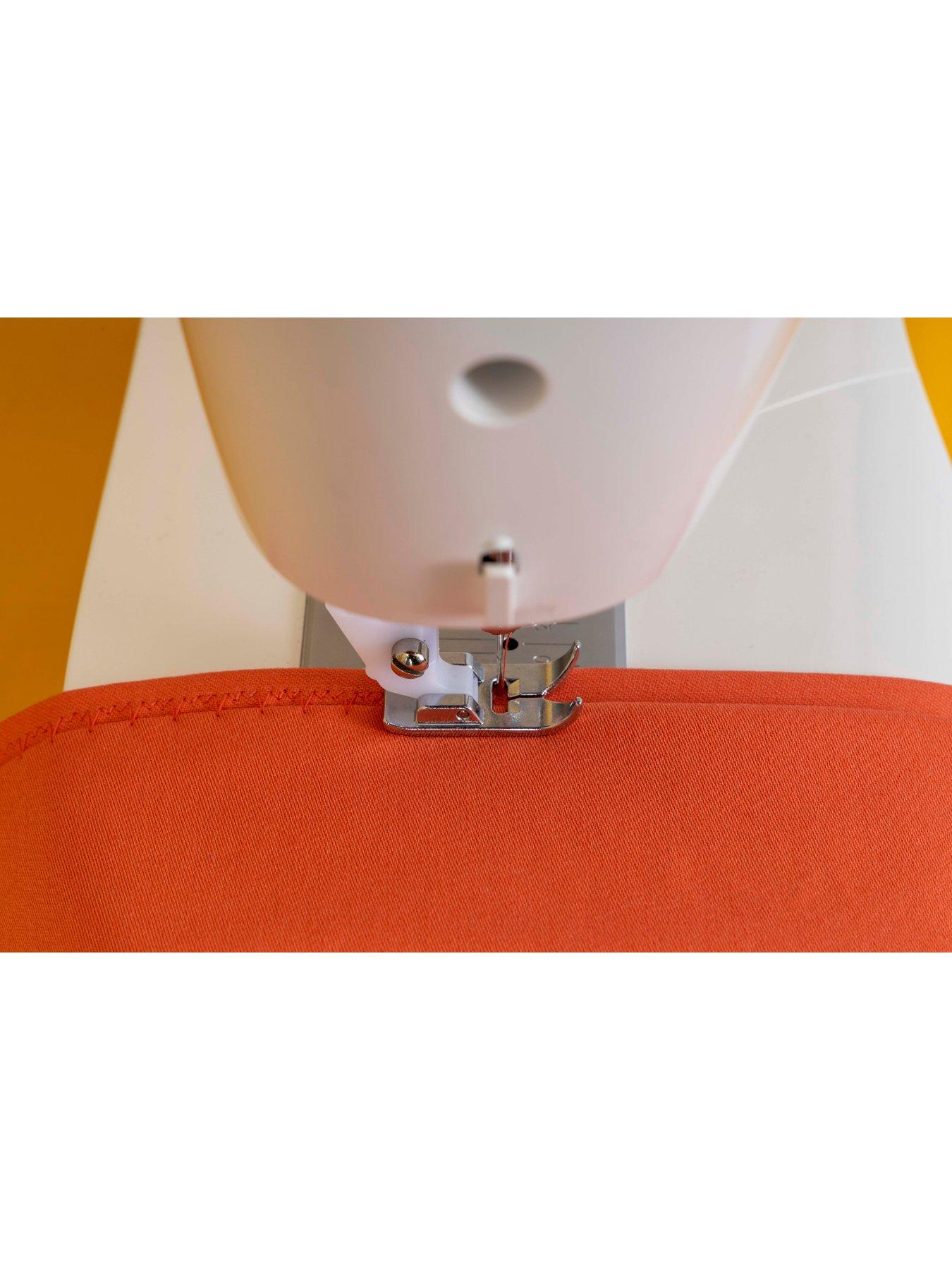 Image 5 of 6 of Singer M2105 Sewing Machine