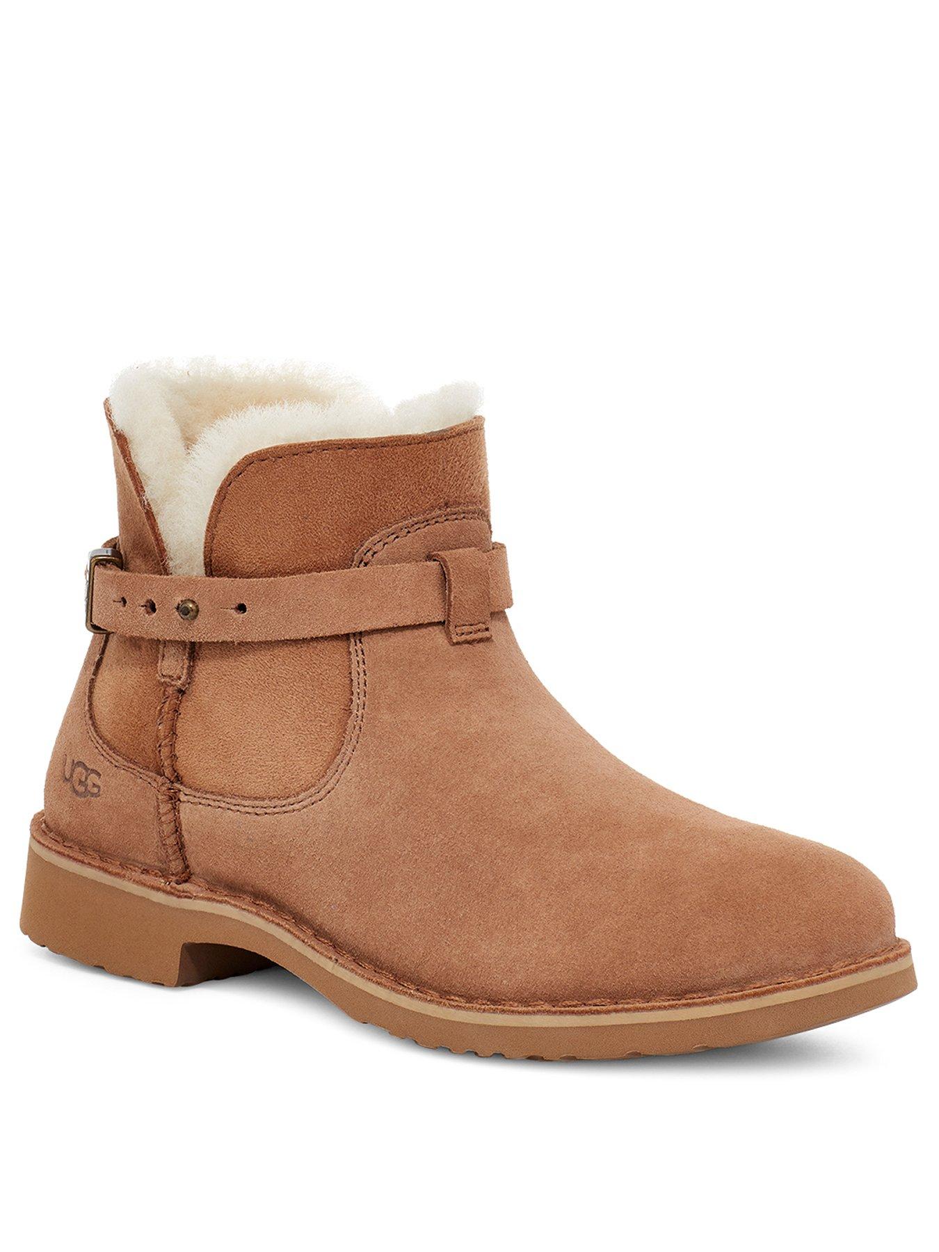 ugg elisiana bootie