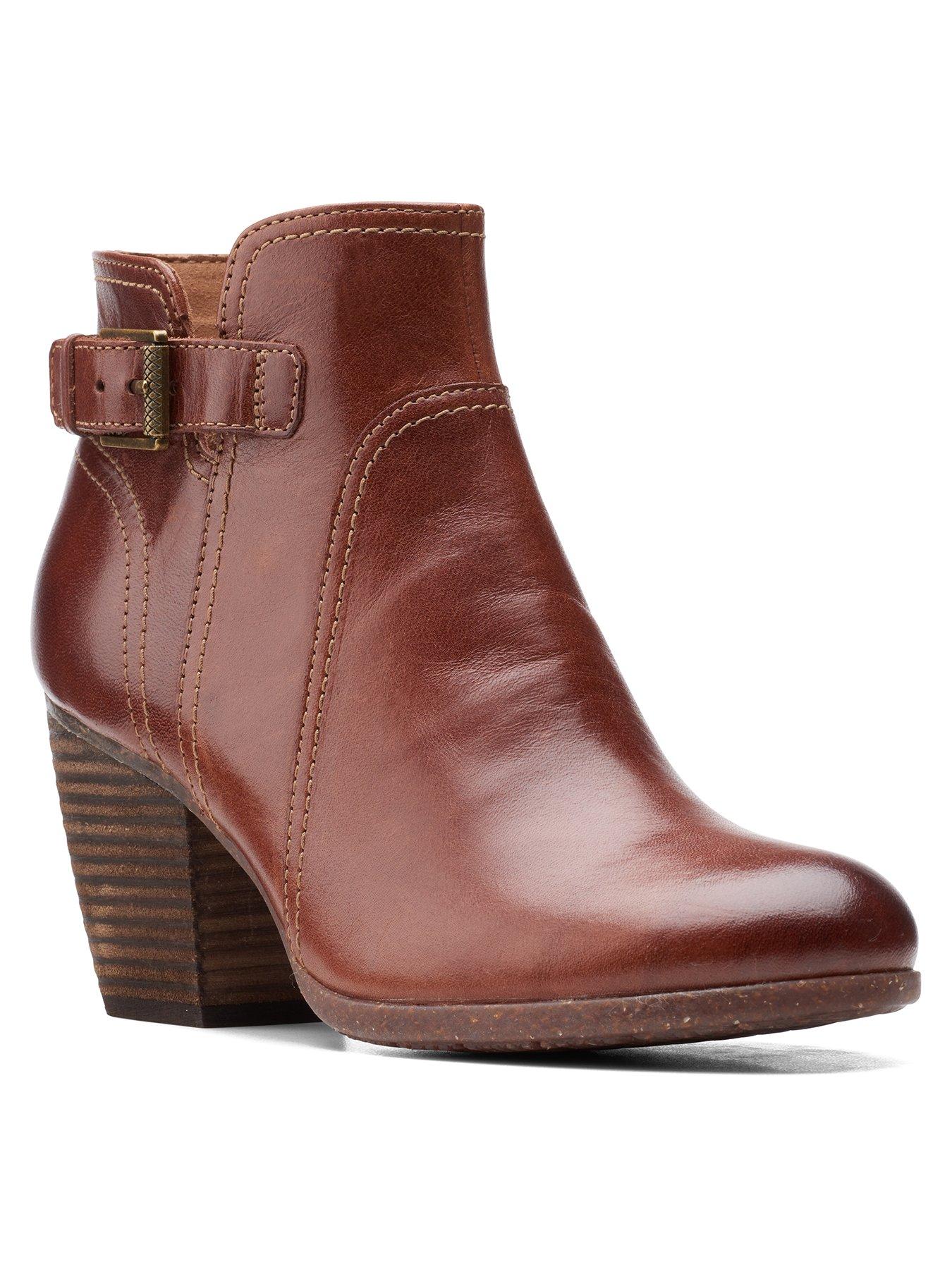 littlewoods clarks boots