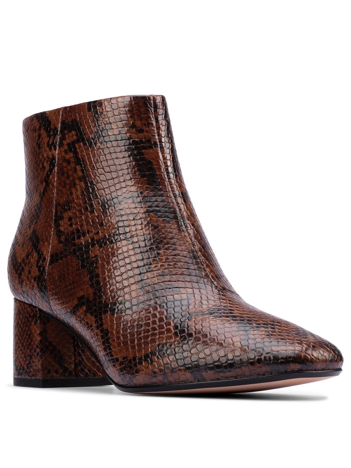 littlewoods clarks boots