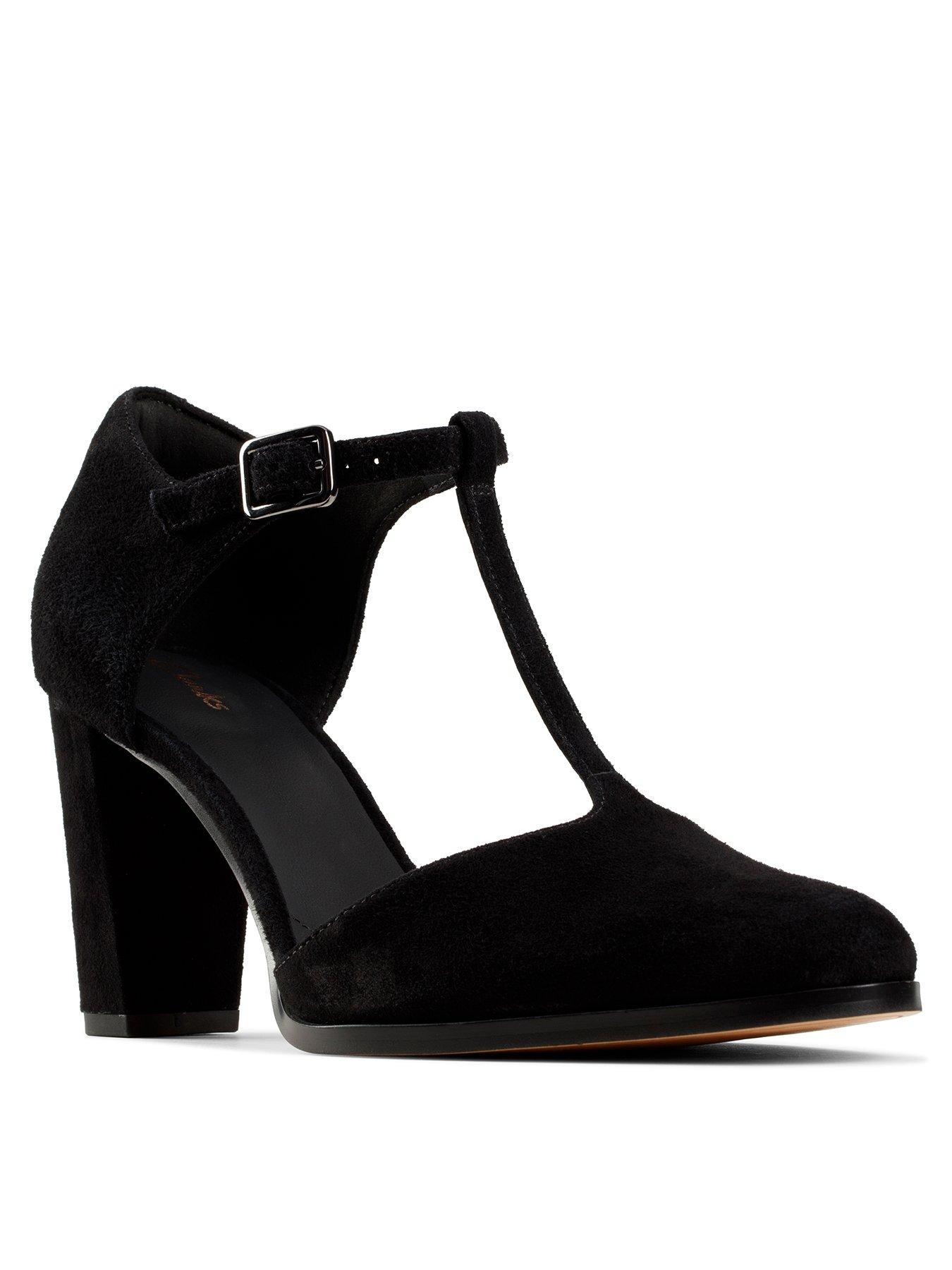 black clarks heels