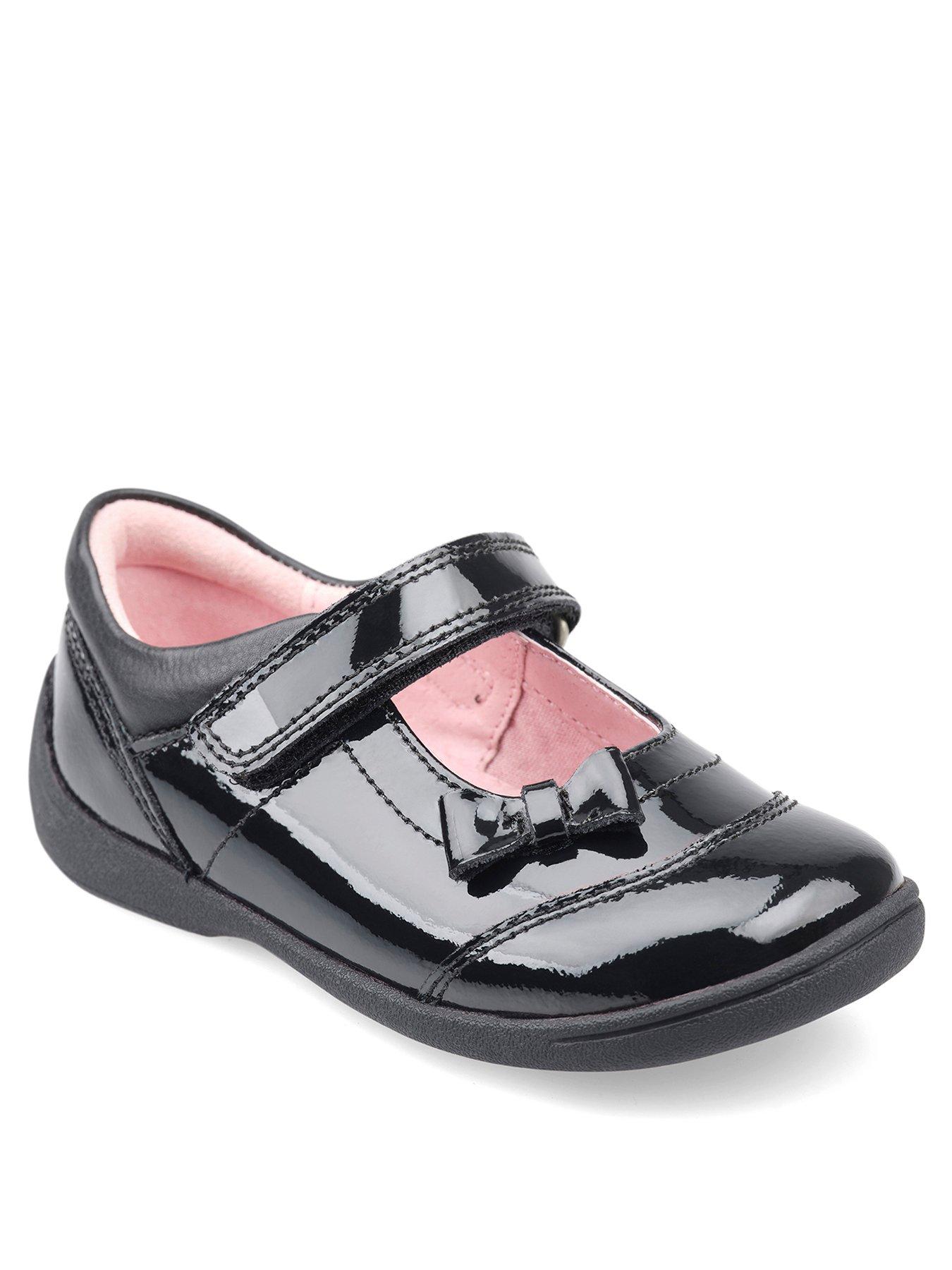 undefined Girls Twizzle Patent Leather First School Shoes with Bow - Black