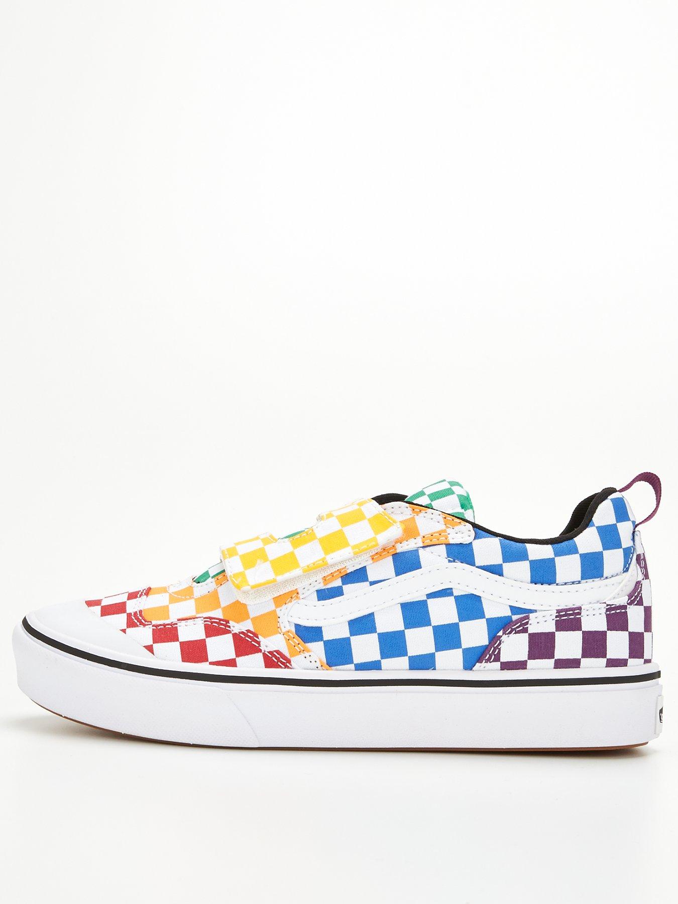 vans checkerboard junior