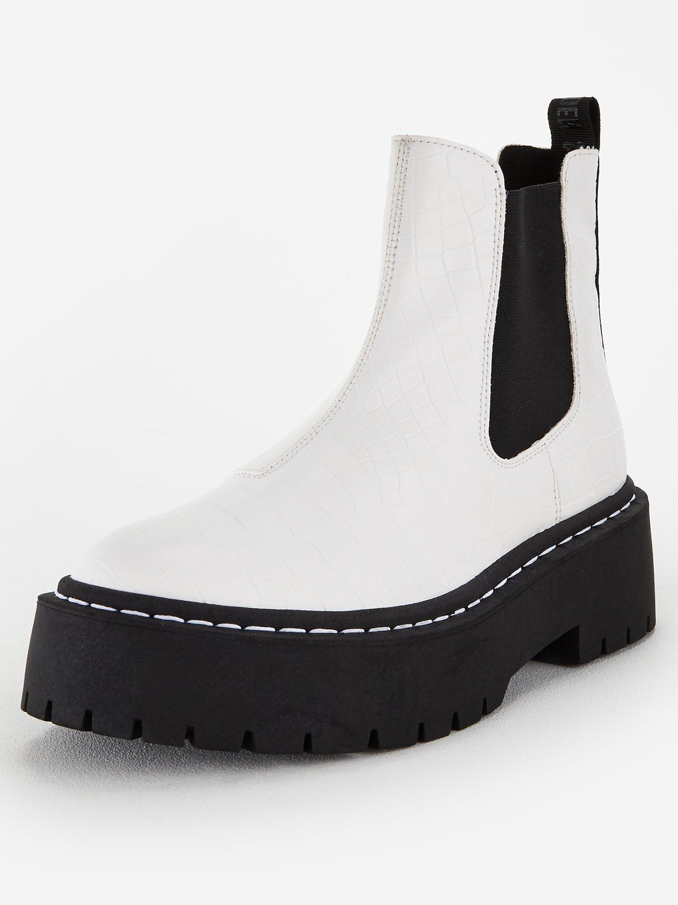 steve madden low cut boots