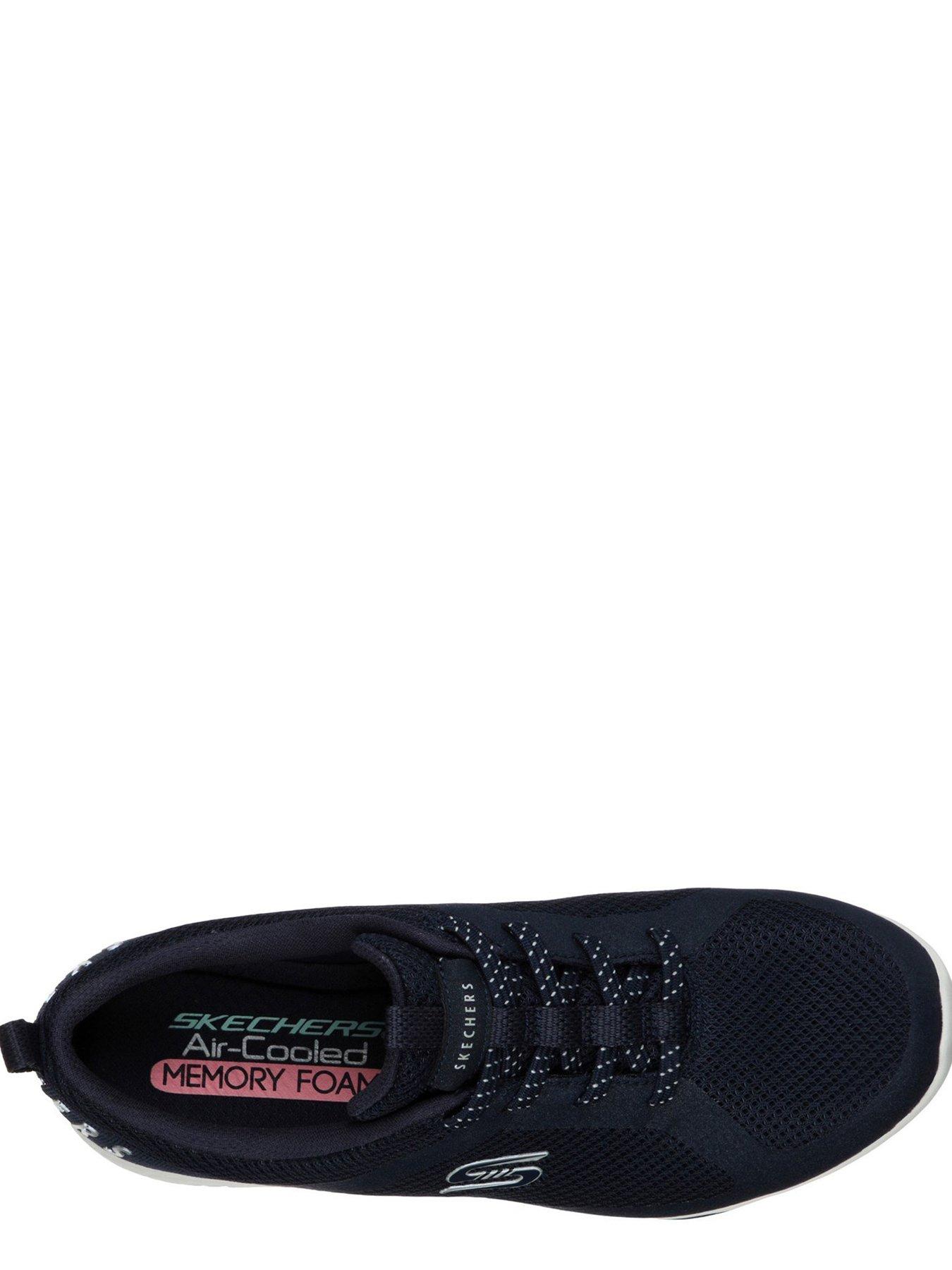 skechers lolow trainers