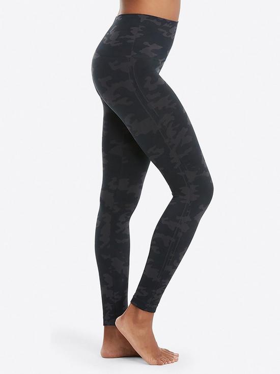 front image of spanx-look-at-me-now-legging-blackcamo