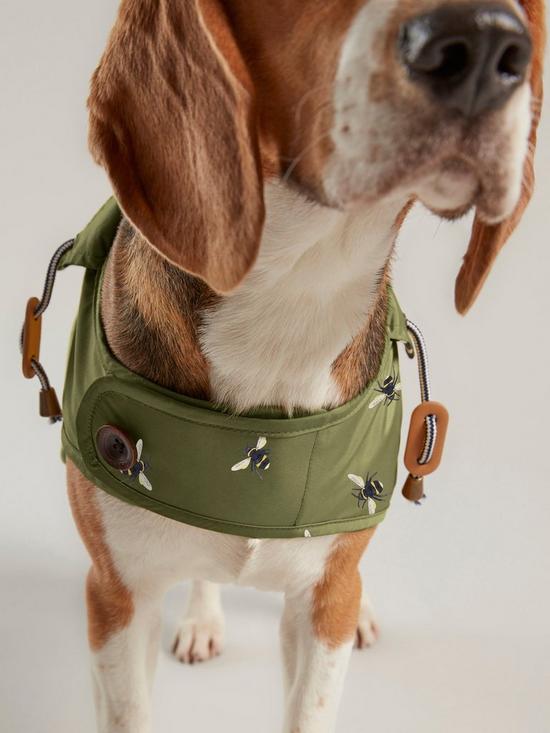 stillFront image of joules-olive-green-waxed-dognbspcoat