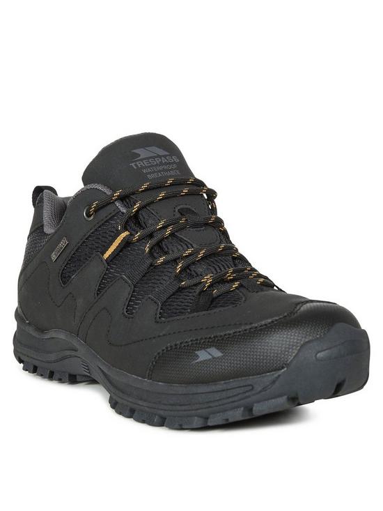 front image of trespass-finley-low-walking-trainers-blacknbsp