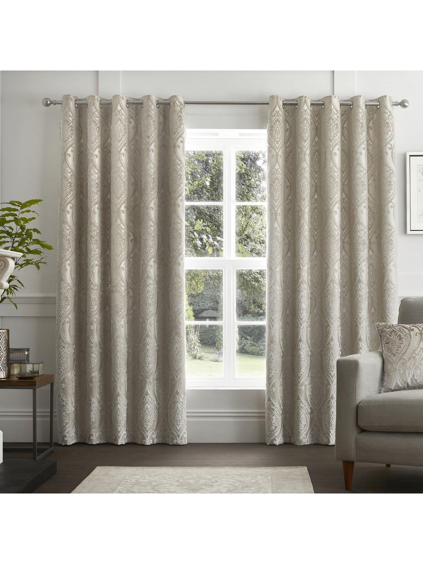 Image 5 of 5 of Curtina Chateaux Embossed Damask Eyelet Curtains