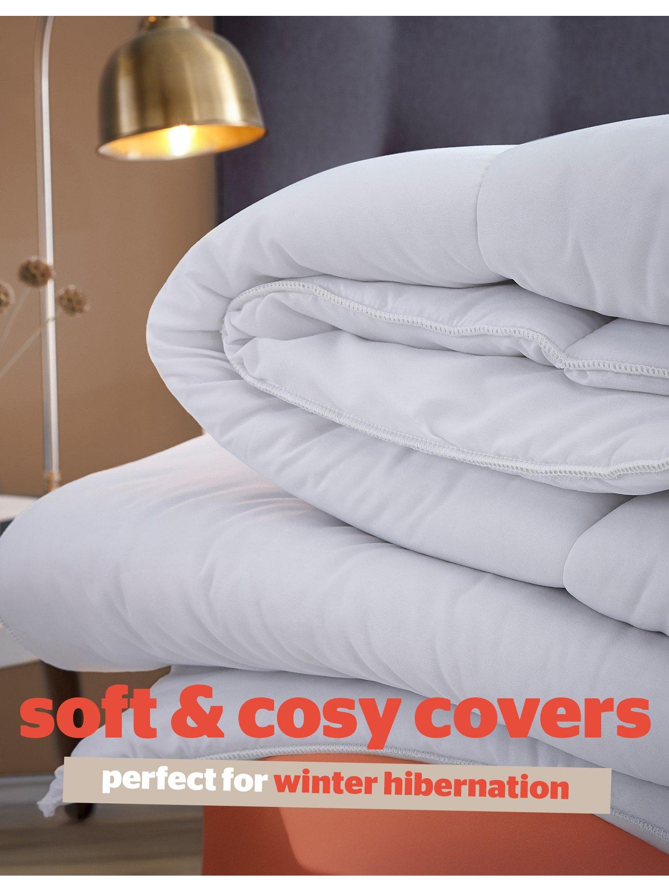 Image 4 of 7 of Silentnight Super Snuggly Winter 15 Tog Duvet