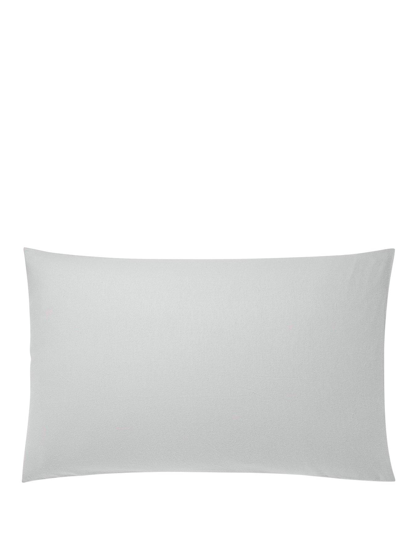 L | Coleman Housewife Pillowcase