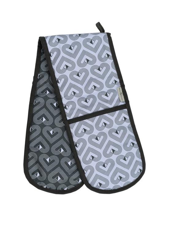 front image of beau-elliot-double-oven-glove