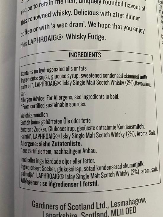 back image of laphroaig-single-malt-scotch-whisky-flavoured-fudge-tin-250g