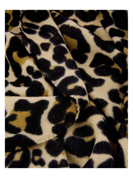 stillFront image of accessorize-lucy-leopard-soft-blanket-brown