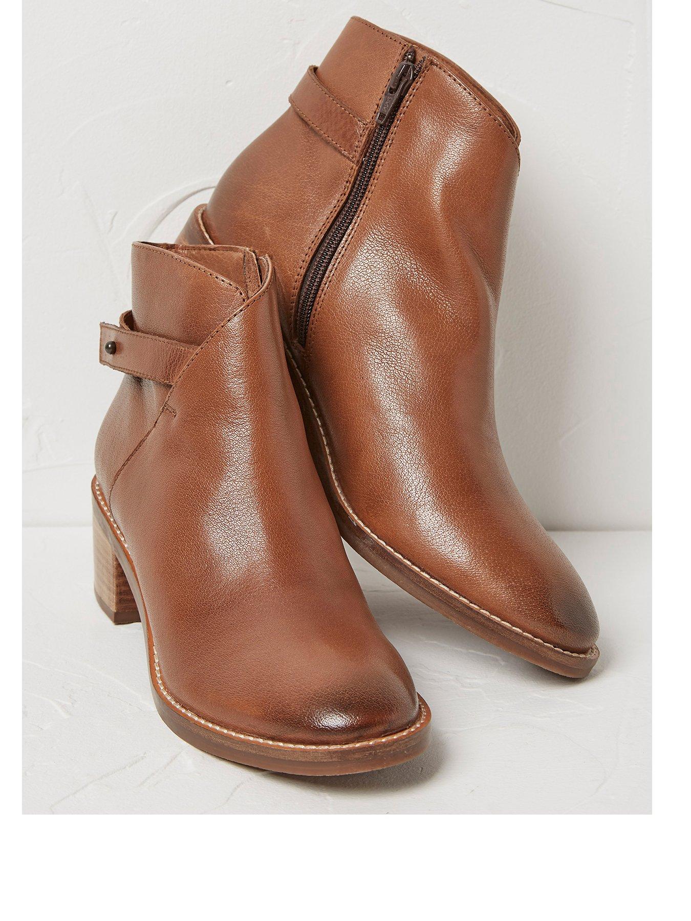 fatface boots