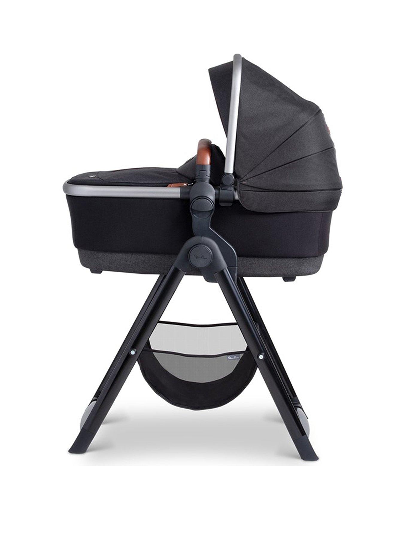 carrycot stand