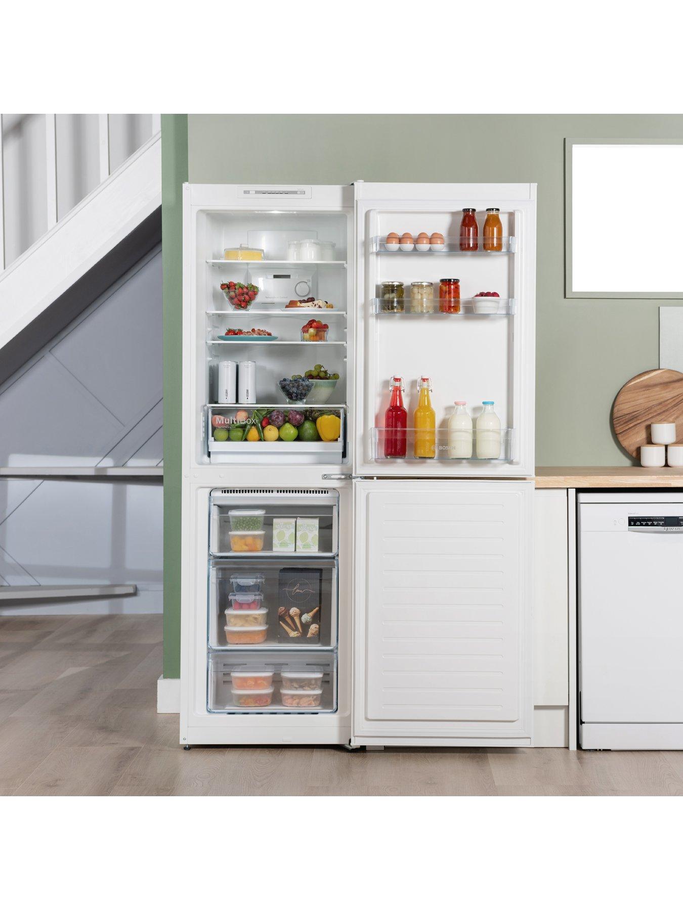 stillFront image of bosch-series-2-kgn34nweag-186cm-5050-frost-free-fridge-freezer-white-e-rated