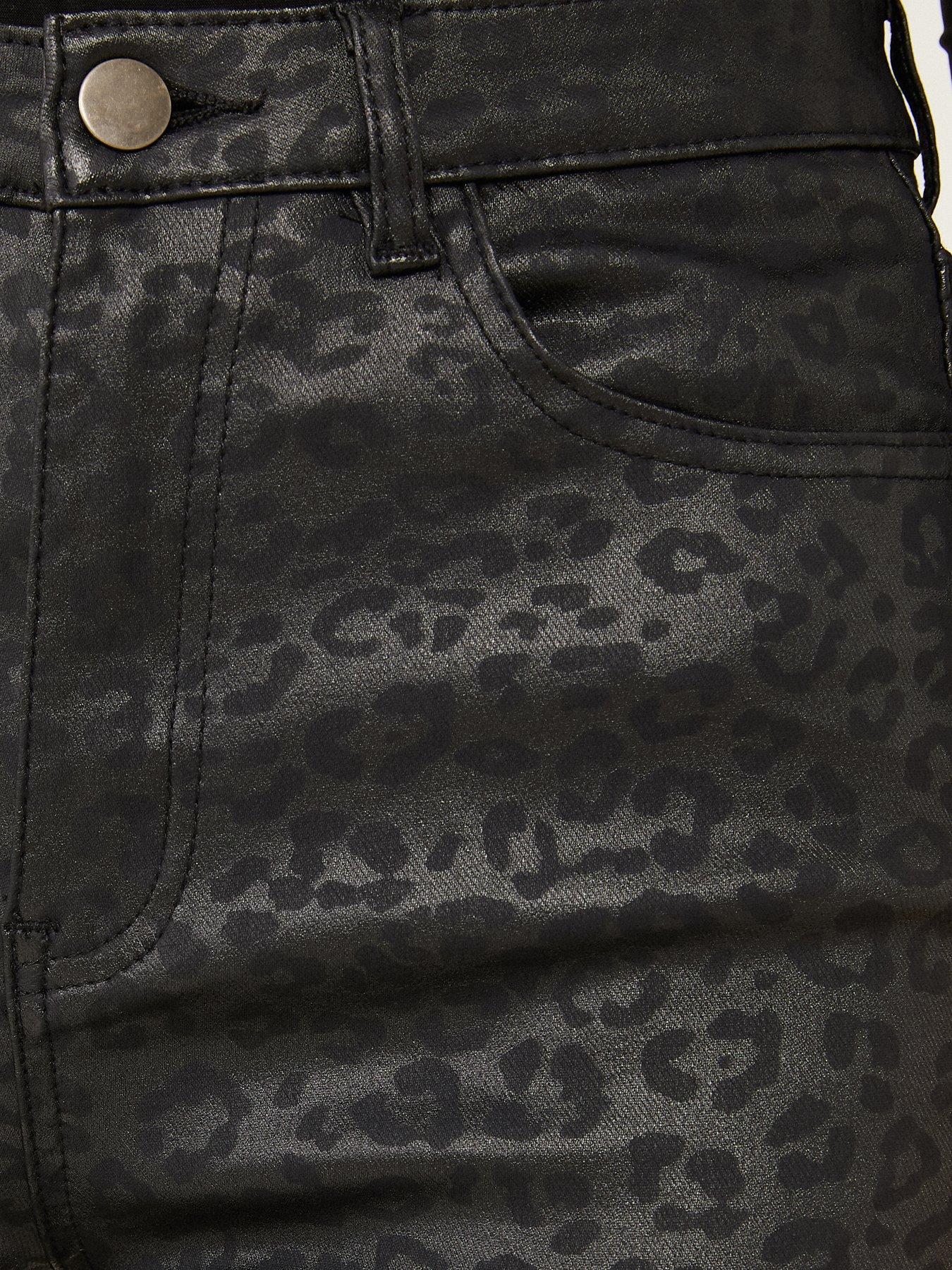 quiz coated jeans