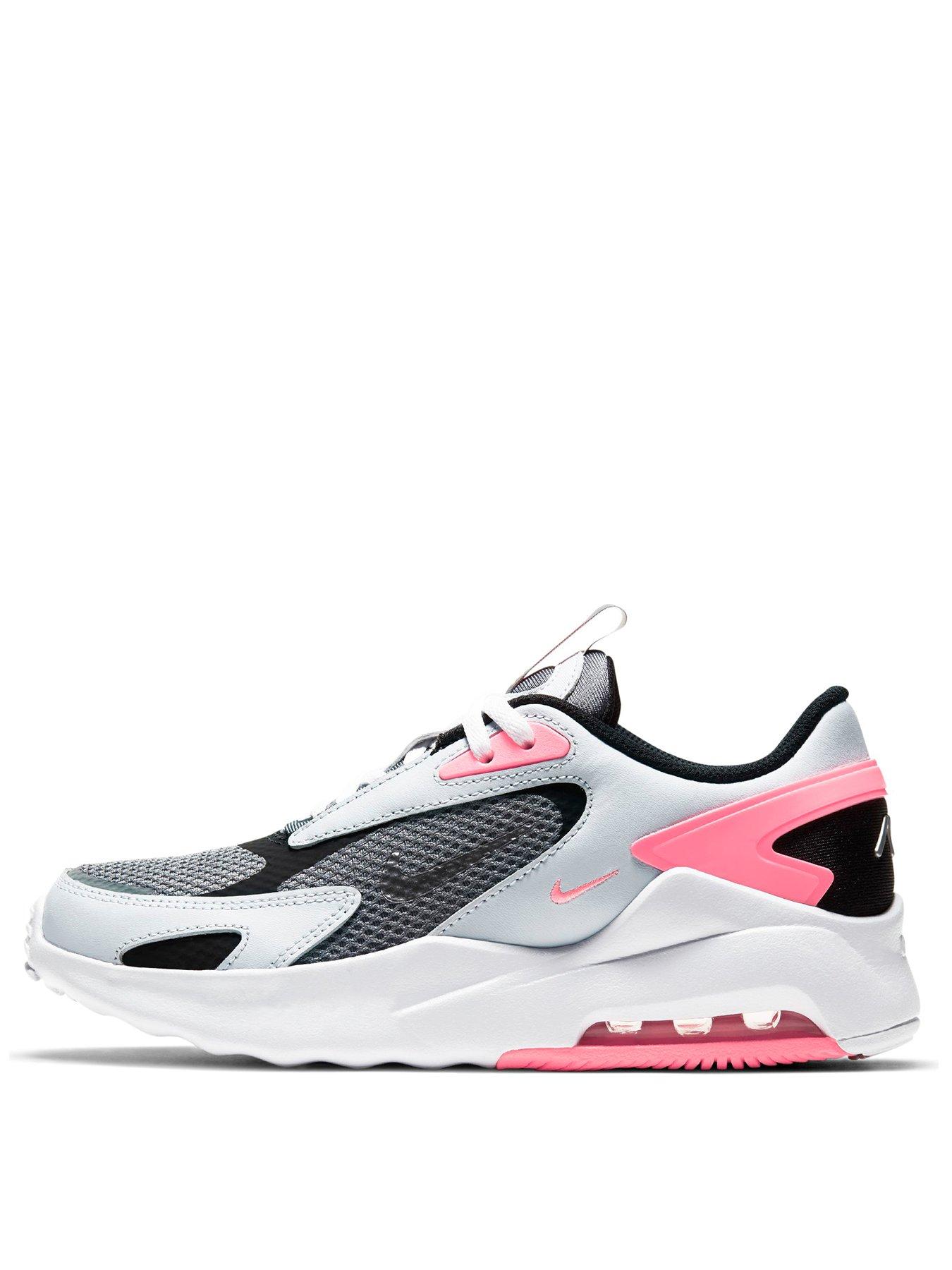 junior nike trainers size 3