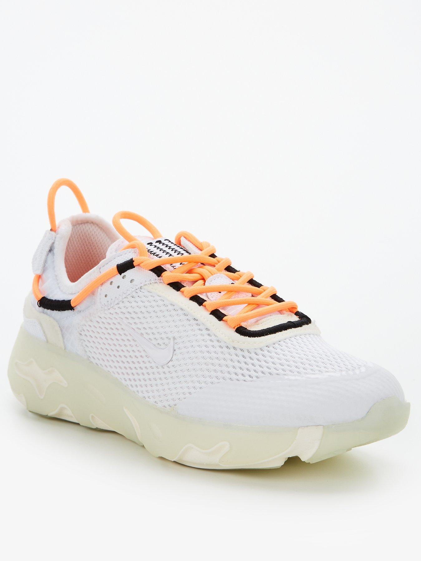 junior react trainers