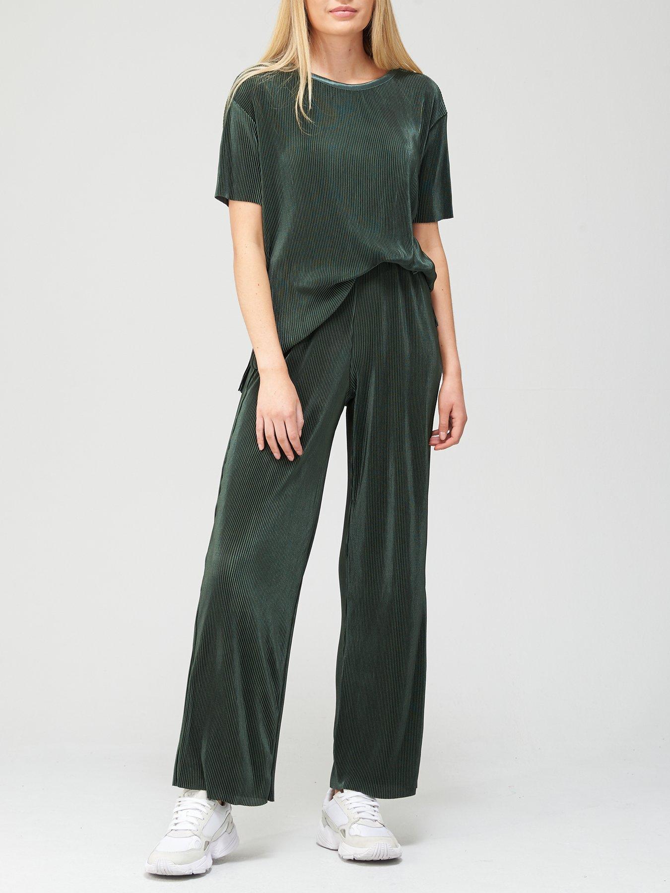 vbyvery littlewoods