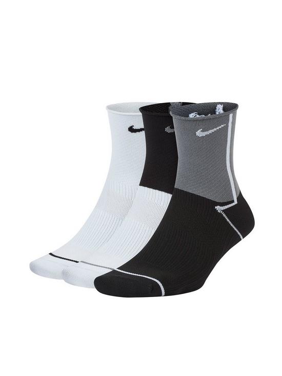 front image of nike-everyday-lightweight-training-socks-whitegrey