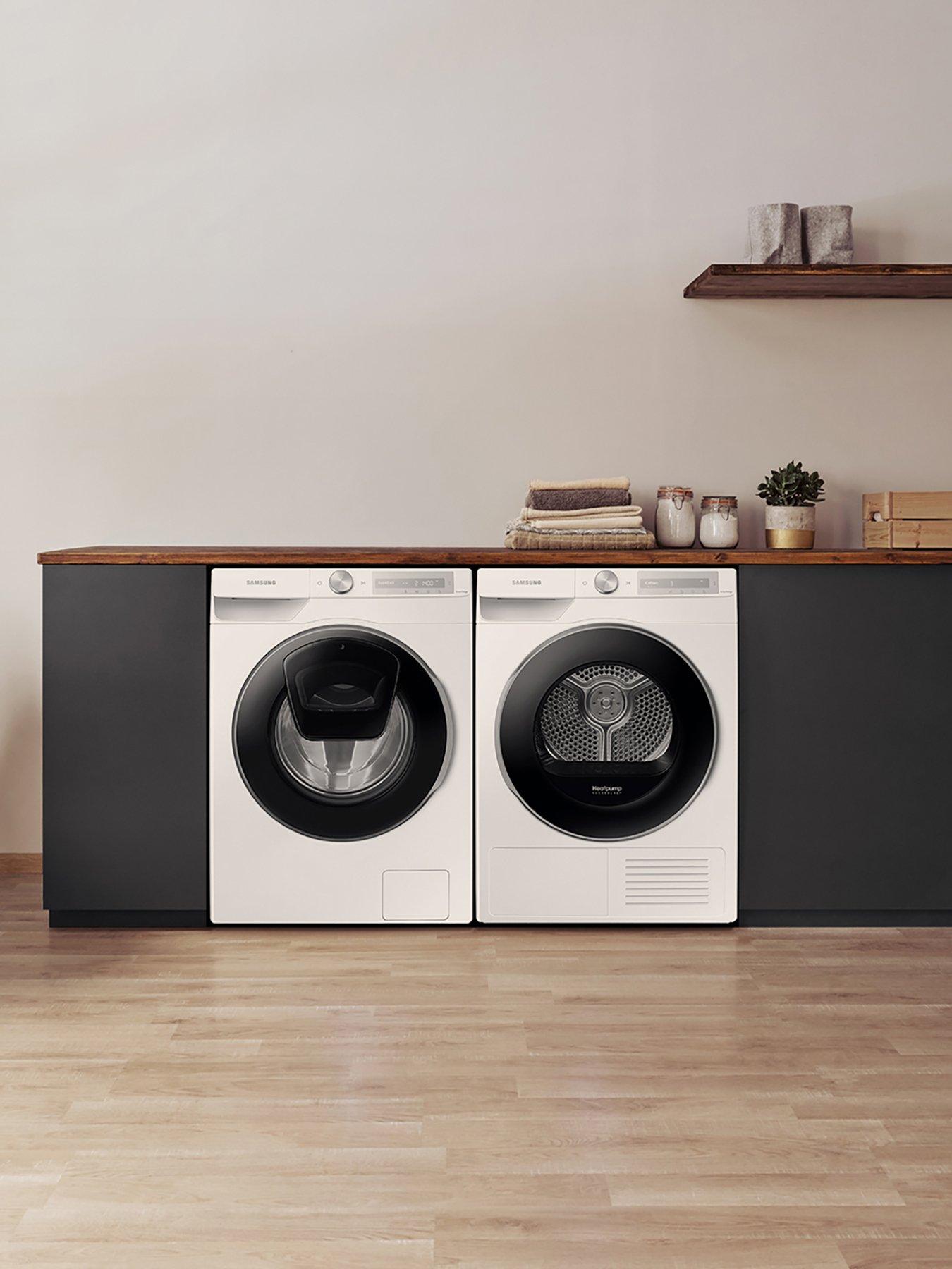 Image 3 of 8 of Samsung Series 6 WW90T684DLH/S1 AddWash&trade;; and Auto Dose Washing Machine - 9kg Load, 1400rpm Spin, A Rated - White