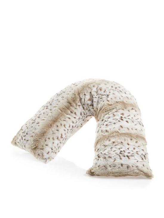 front image of downland-everyday-snow-leopard-printnbspv-shaped-faux-fur-pillow