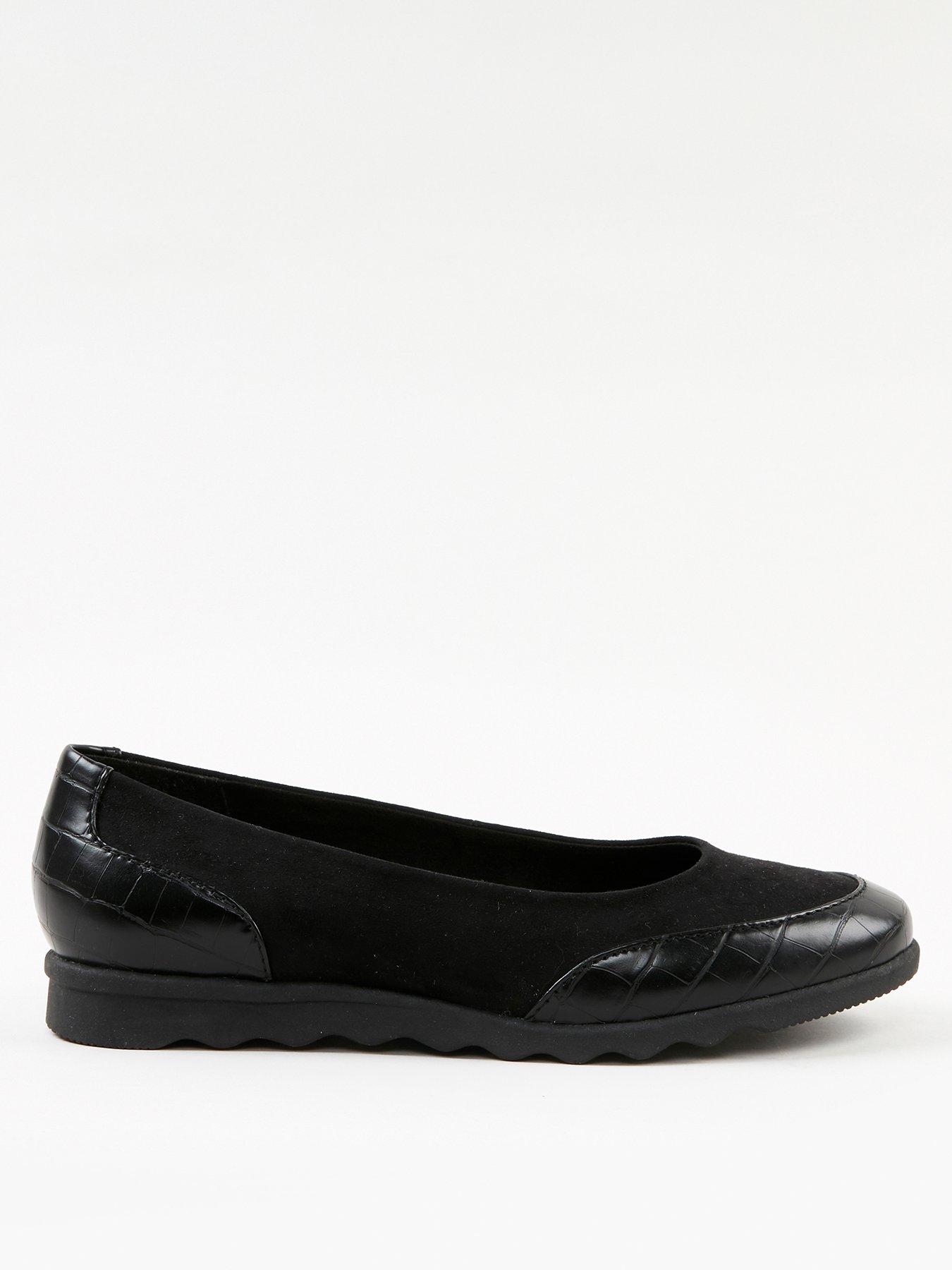flat black wide fit shoes