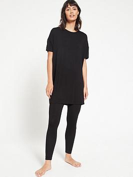 v-by-very-value-longline-t-shirt-amp-legging-lounge-pyjamasnbsp--black