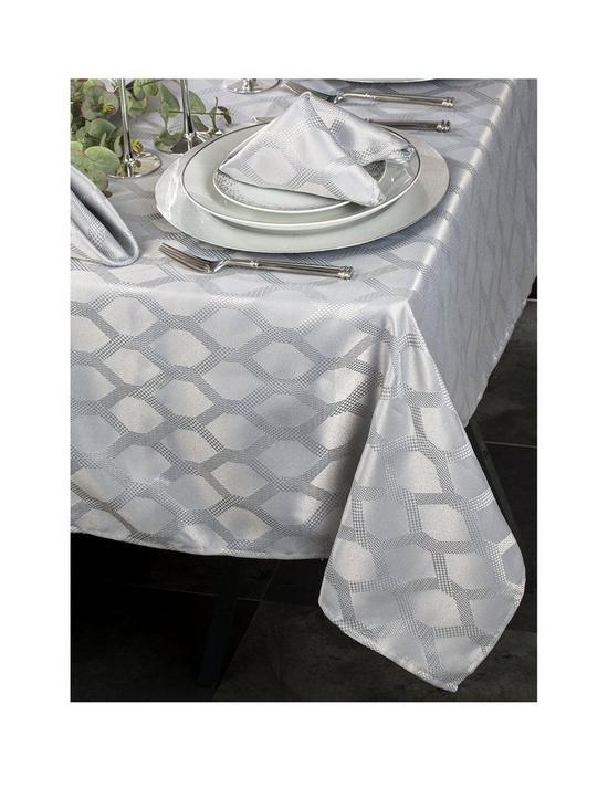 front image of waterside-9-piece-silver-geo-christmas-table-linen-set
