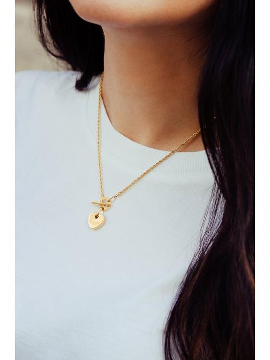 stillFront image of love-gold-9ct-yellow-gold-rope-chain-t-bar-heart-necklace