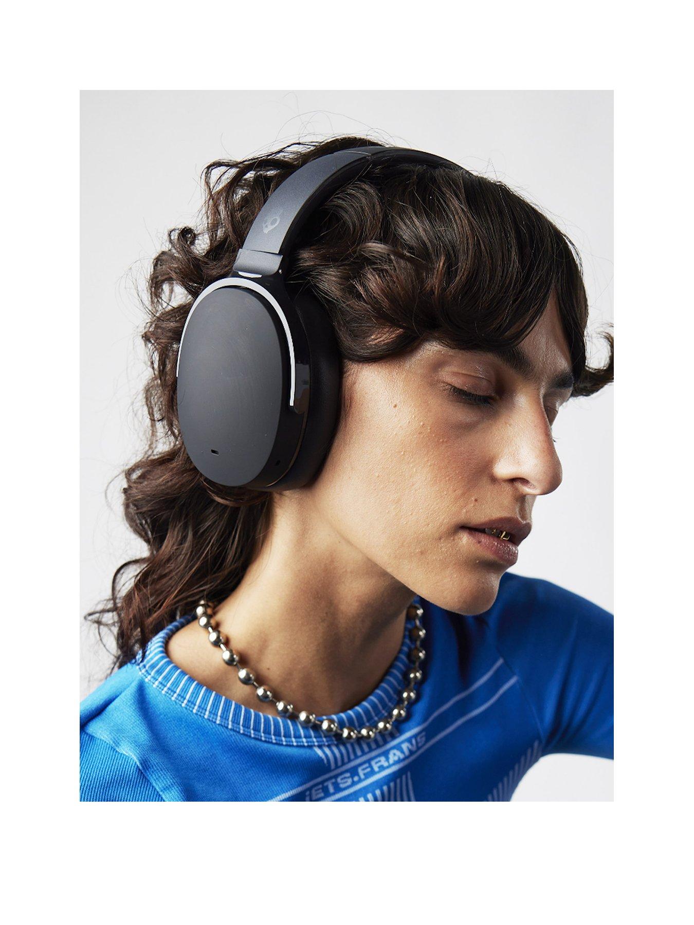 Image 2 of 7 of Skullcandy Hesh ANC Wireless Headphones with Active Noise Cancelling