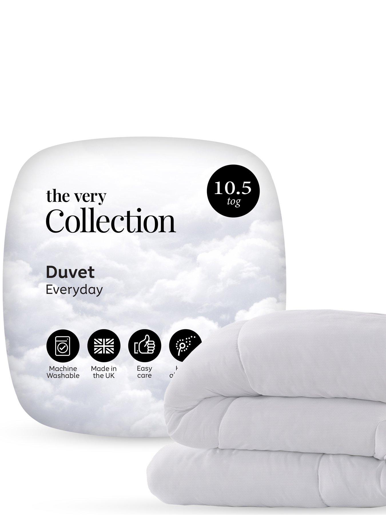 Image 3 of 6 of The Very Collection Essentials 10.5 Tog Duvet - White