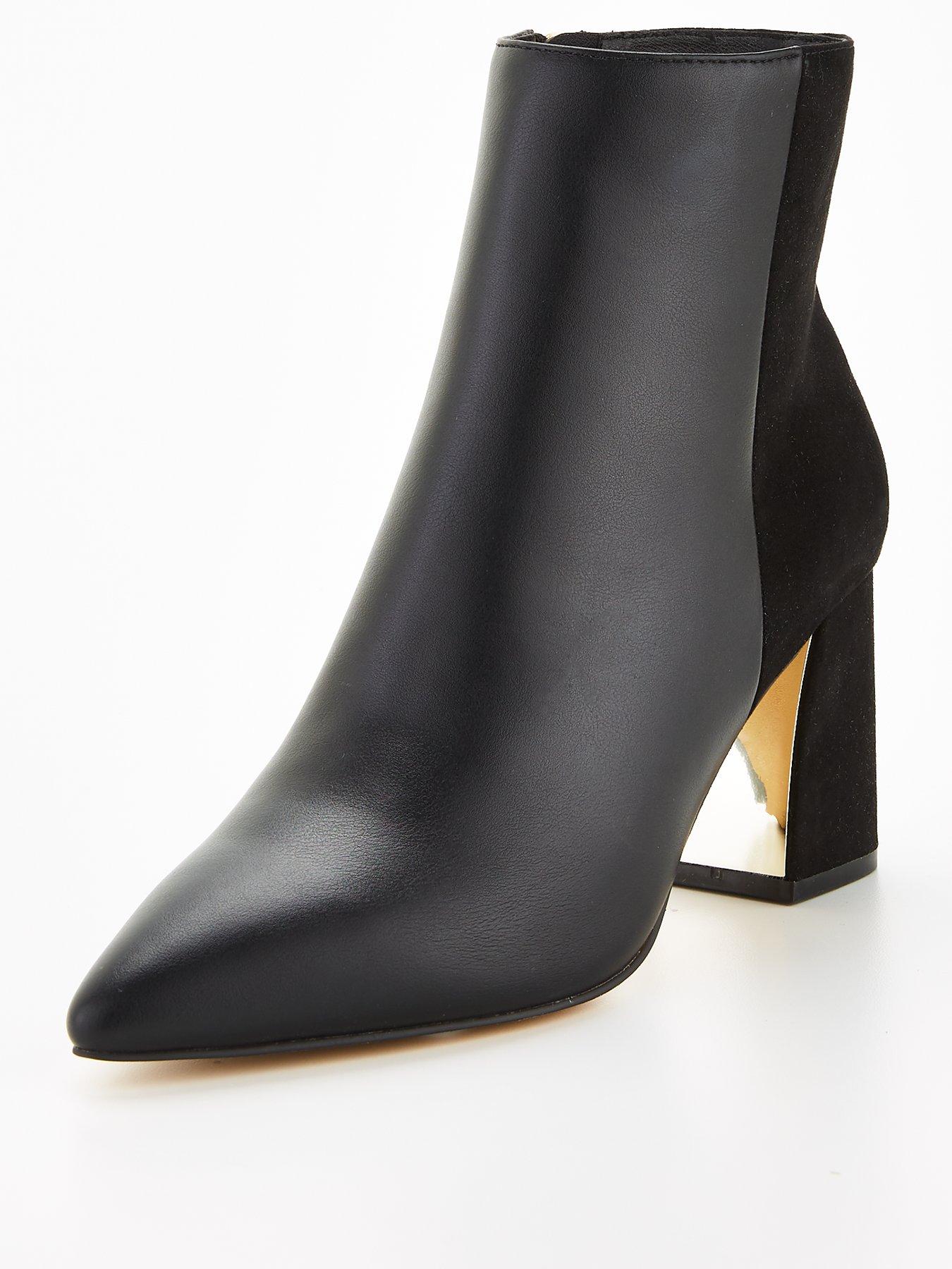 office ava boots