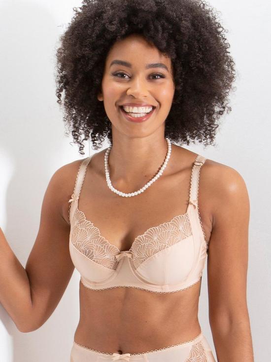 front image of charnos-ophelia-side-support-full-cup-bra-cashmere