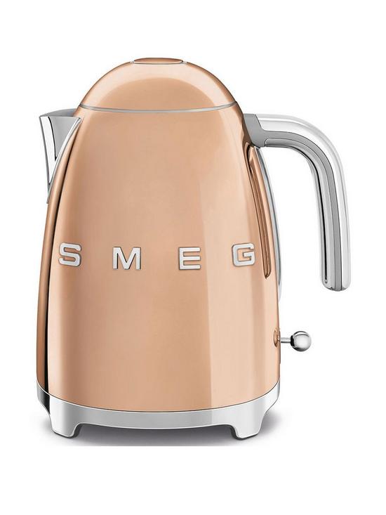 front image of smeg-kettle-rose-gold-special-edition