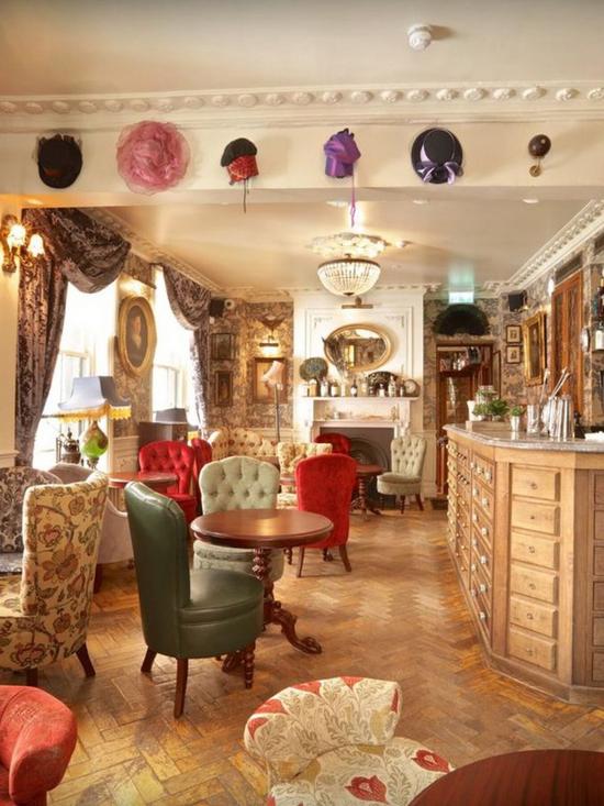 stillFront image of virgin-experience-days-cakes-and-cocktails-for-two-at-mr-foggs-gin-parlour-covent-garden
