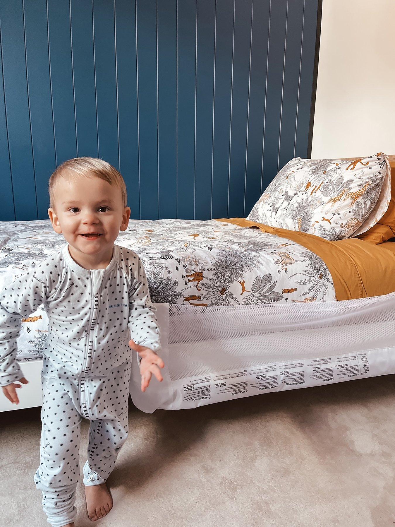  image of dreambaby-maggie-bedrail-extra-widehigh-white
