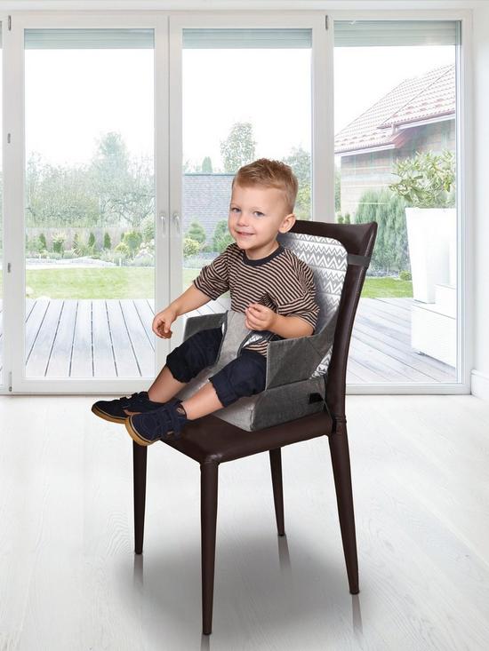 stillFront image of dreambaby-feeding-and-grab-n-go-booster-seat-with-handy-storage