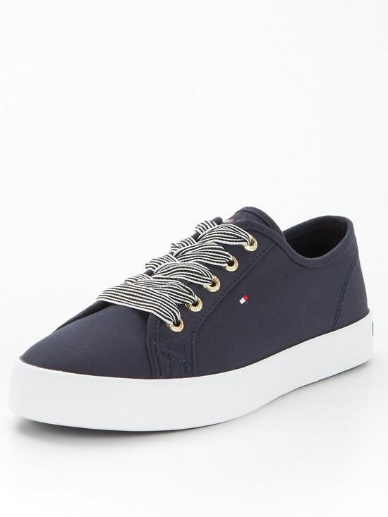 front image of tommy-hilfiger-essential-nautical-sneaker-navy
