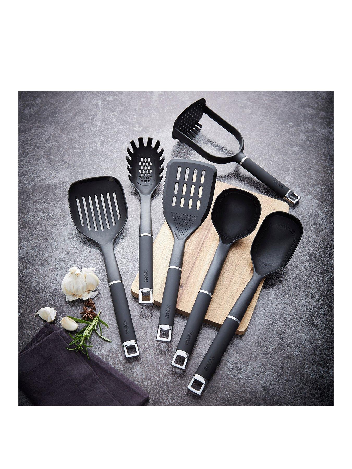 Silicone Cooking Utensils Set, Heat Resistant Kitchen Utensils, Turner,  Tongs, Spatula, Spoon, Brush, Spoon Rest, Wooden Handle Kitchen Cooking  Utensils With Holder For Nonstick Cookware, Dishwasher Safe, Bpa Free,  Chrismas Halloween Gifts 