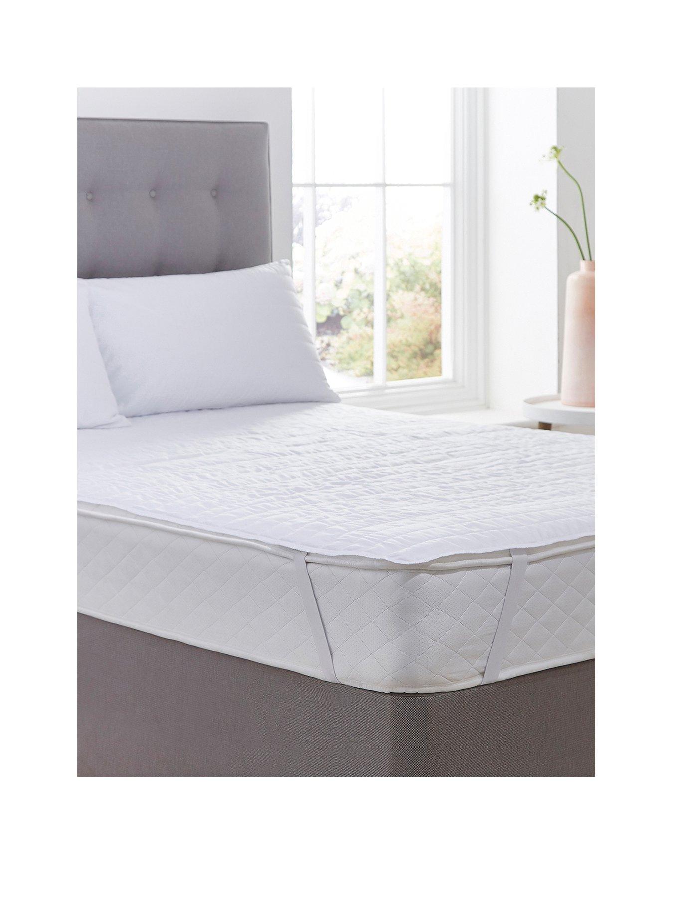 Silentnight Quilted Deep Mattress Protector