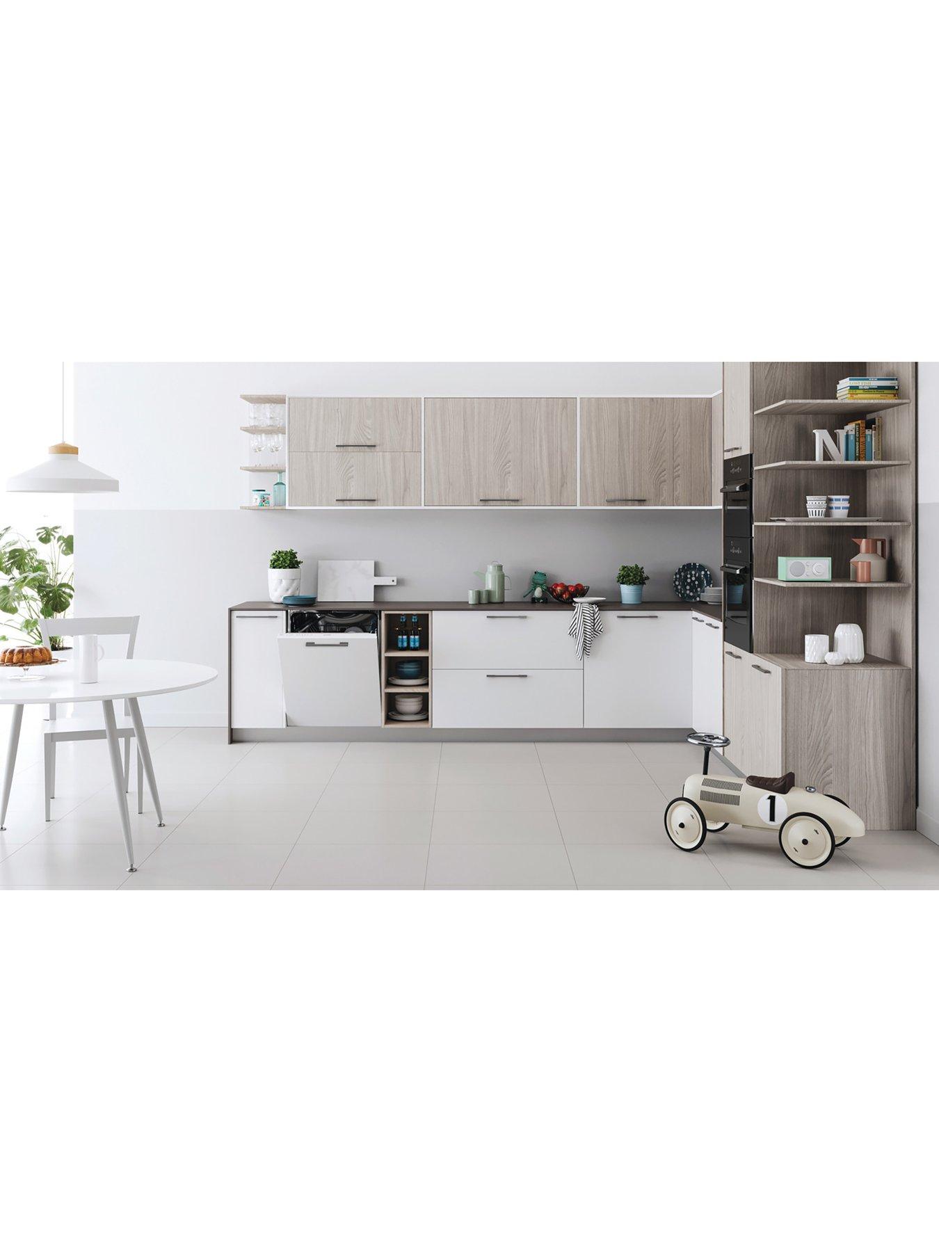  image of indesit-die2b19uk-built-in-13-place-full-size-dishwasher-white