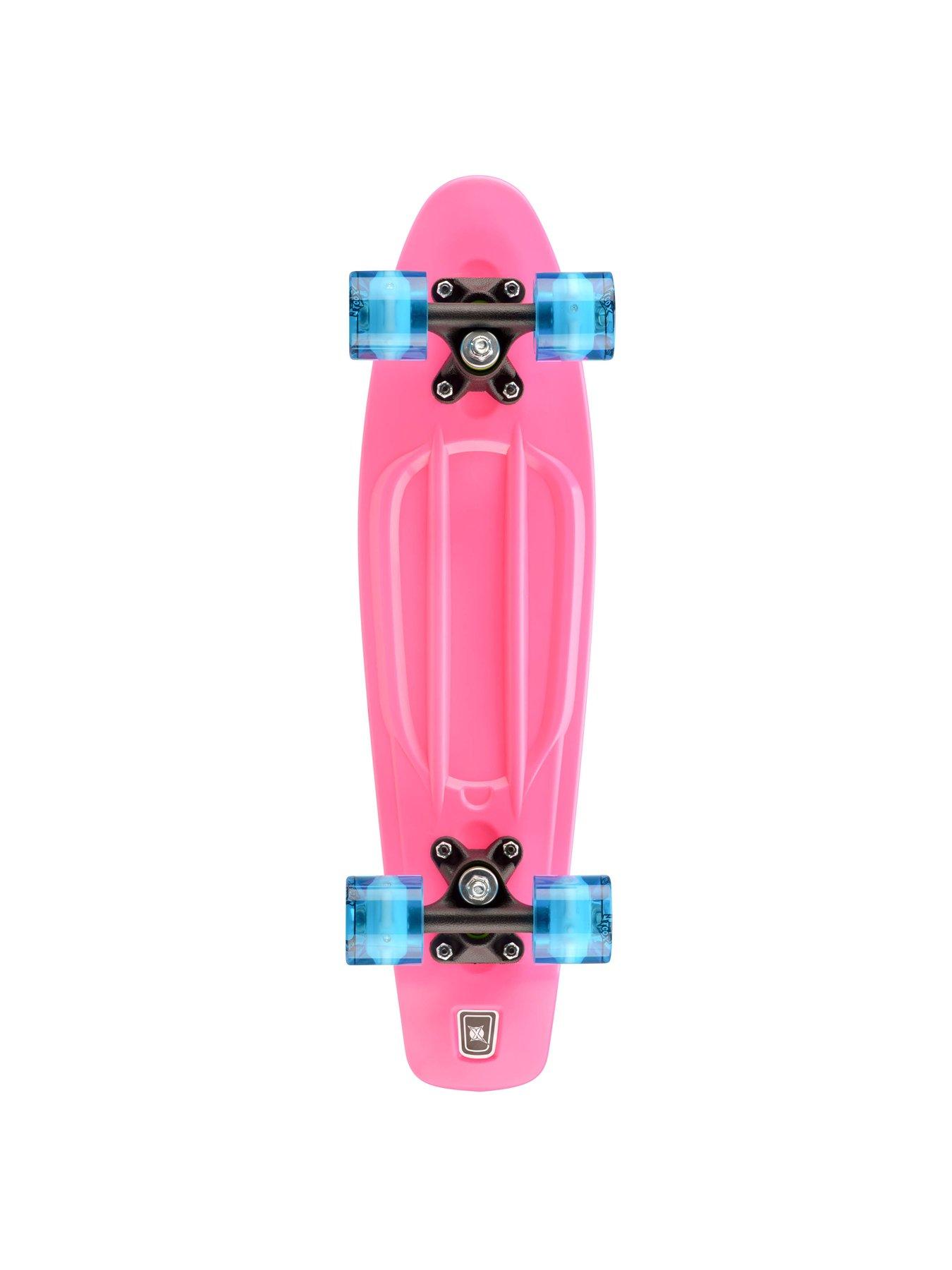 Image 3 of 6 of XOOTZ 22" Skateboard with LED Wheels - Pink