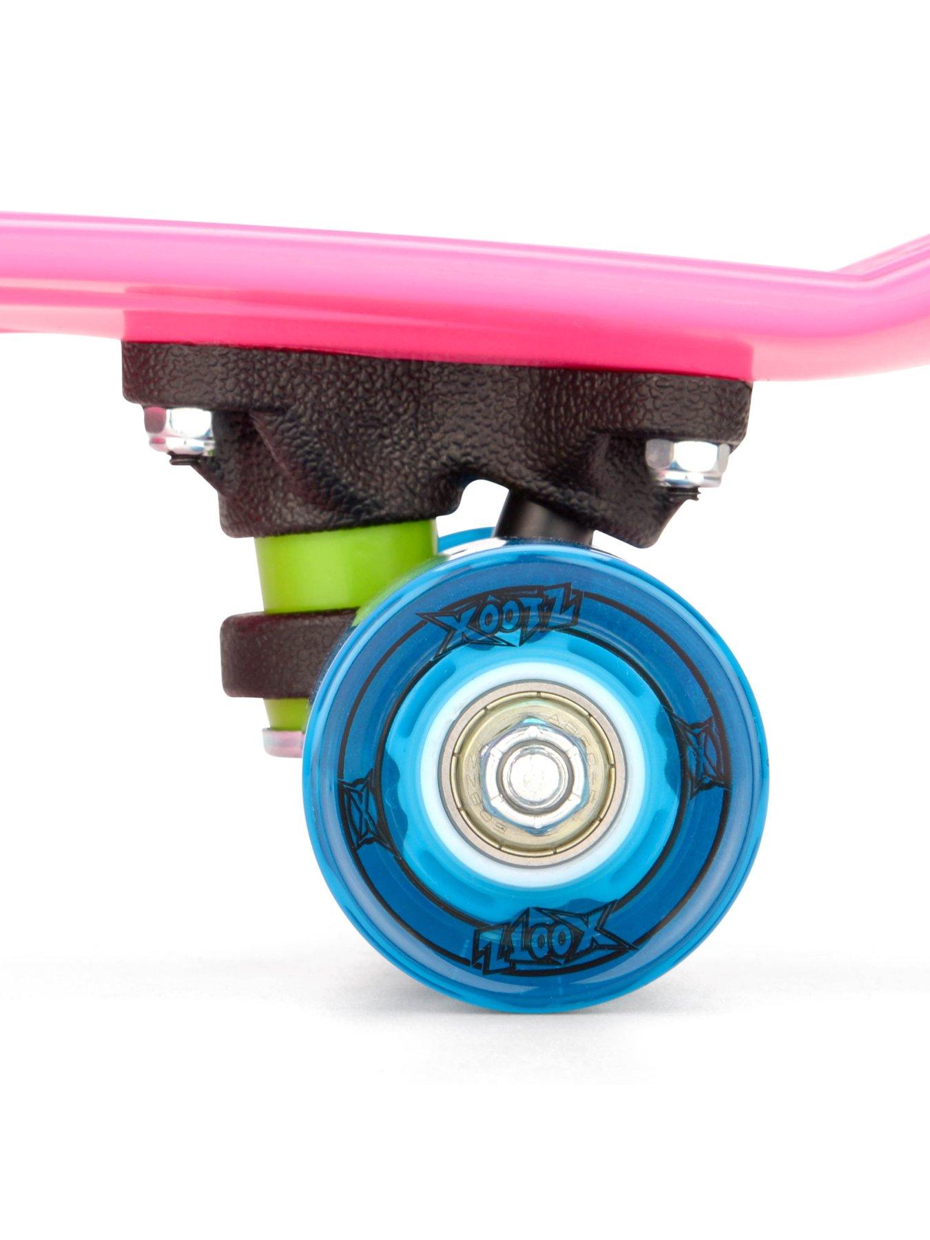 Image 6 of 6 of XOOTZ 22" Skateboard with LED Wheels - Pink