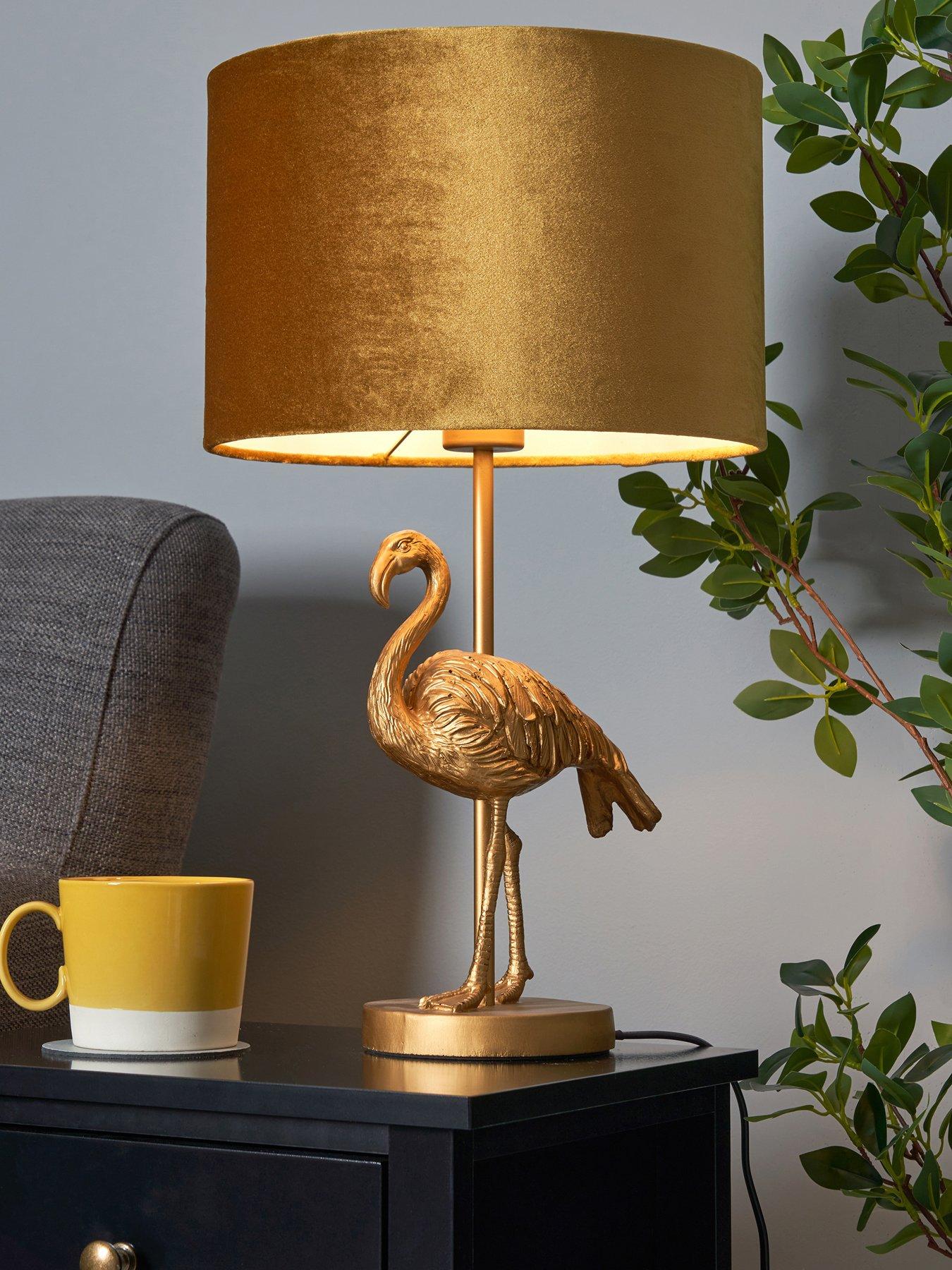 front image of very-home-flamingo-table-lamp