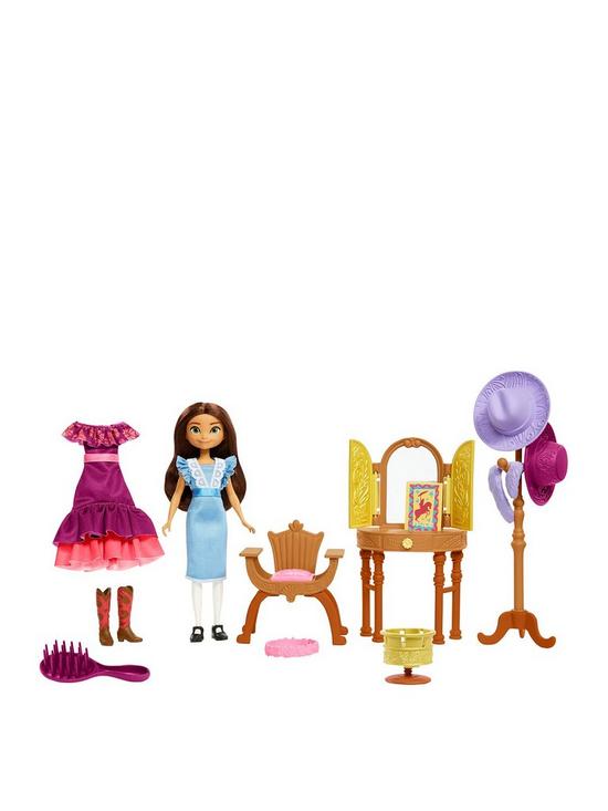 stillFront image of spirit-untamed-luckys-attic-adventure-playset-and-lucky-doll