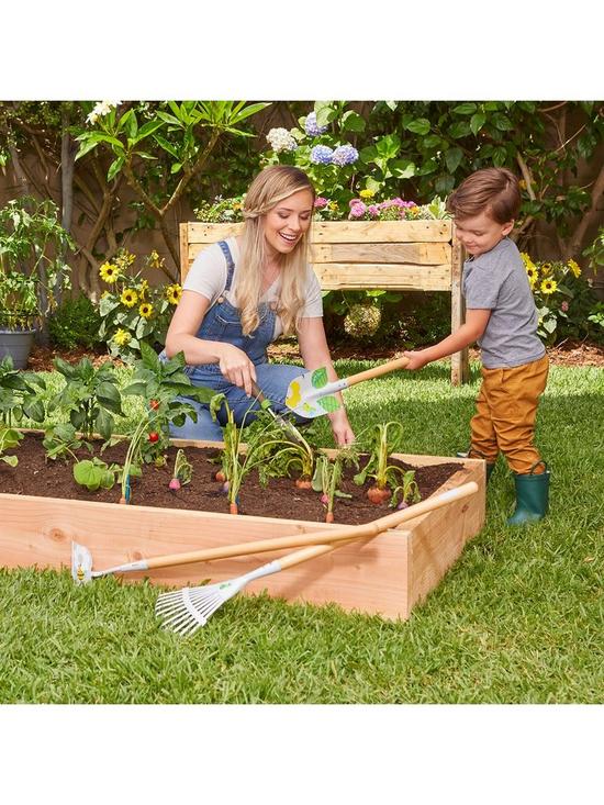 outfit image of little-tikes-growing-garden-long-tools