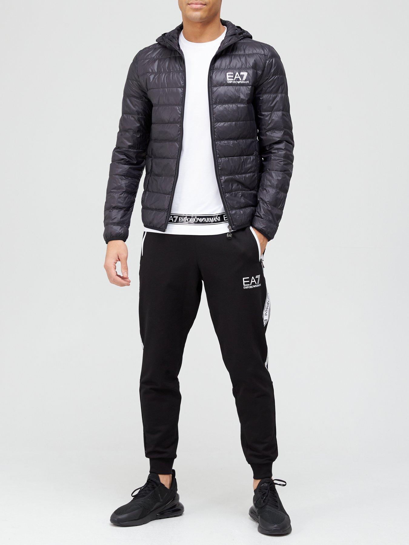 Ea7 core bubble outlet jacket